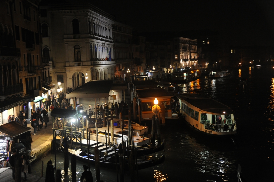 9 La station RIALTO du Vaporetto